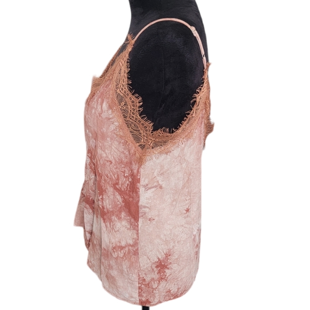 Vici Swing Into Spring Brown Tie Dye Lace Cami Size Medium - Picture 4 of 7